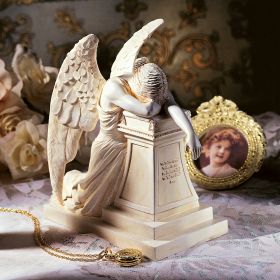 DESKTOP WEEPING ANGEL MONUMENT