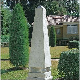 GRAND GARDEN NEOCLASSICAL OBELISK           FRT-NR