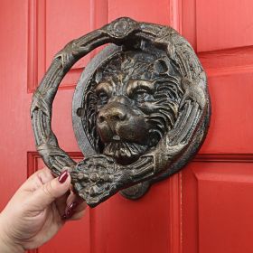 PRIDE OF LIONS CAST IRON DOOR KNOCKER